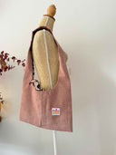 Mode Gyaru | Sac cousu main