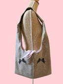 Sac cousu main brodé | Noeuds noirs