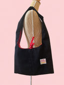 Sac cousu main brodé | Fraise kawaii